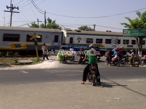 Pemkab Akan Bangun Dua Palang Perlintasan Kereta Api